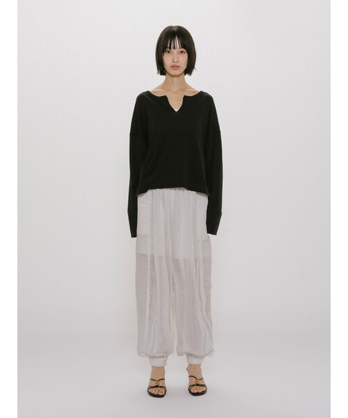 MIDIUMISOLID(ミディウミソリッド)の「MIDIUMISOLID for Ladies レースバルーンイージーパンツ(その他パンツ・レディース・ブラック/オフホワイト・FREE)」の1枚目の写真