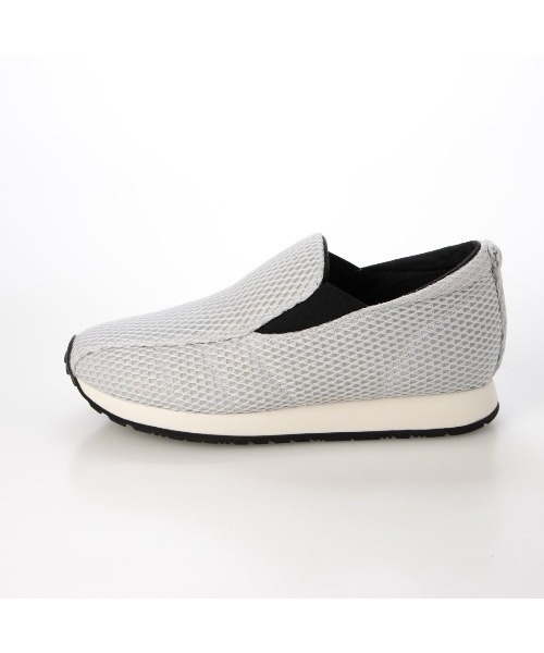 D'ICI（ディッシィ）の「ナイロンメッシュスニーカー（スニーカー・レディース・ライトグレー/ネイビー・23.5cm/22cm/22.5cm/23cm/24cm/24.5cm）」の3枚目の写真