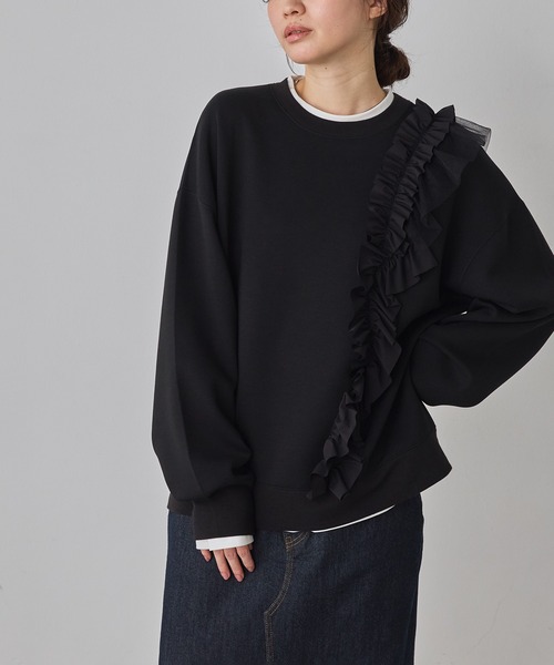 hunch(ハンチ)の「ライトダンボール アシメフリルトップス(スウェット・レディース・ダークカーキ/ブラック・FREE)」の1枚目の写真