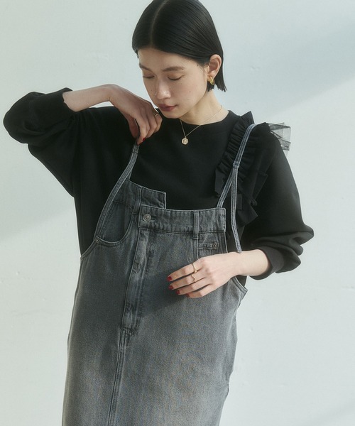 hunch(ハンチ)の「ライトダンボール アシメフリルトップス(スウェット・レディース・ダークカーキ/ブラック・FREE)」の6枚目の写真