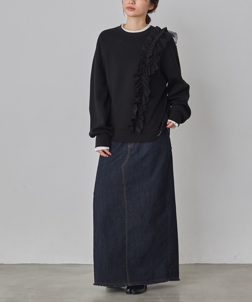 hunch(ハンチ)の「ライトダンボール アシメフリルトップス(スウェット・レディース・ダークカーキ/ブラック・FREE)」の4枚目の写真