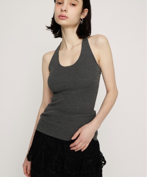 SLY（スライ）の「HALTER NECK CUP IN CAMI ホルターネックカップインキャミ 春服（キャミソール・レディース・パープル/杢グレー/ブラック・FREE）」の2枚目の写真