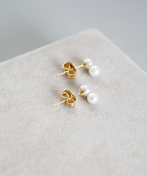 CERCA(チェルカ)の「KAM.accessory/2粒パール/スタッドピアス/パールピアス/サージカルステンレス316L/金属アレルギー対応(ピアス(両耳用)・レディース・ゴールド/シルバー・FREE)」の14枚目の写真