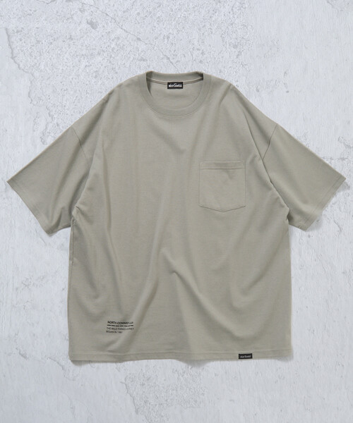 FREAK'S STORE(フリークスストア)の「限定展開 WILD THINGS×FREAK'S STORE ワイルドシングス 別注 マルチプリント ポケット Tシャツ(Tシャツ/カットソー・メンズ・ホワイト/ブラック/グレイッシュベージュ/ネイビー/杢グレー・LARGE/MEDIUM/SMALL)」の4枚目の写真