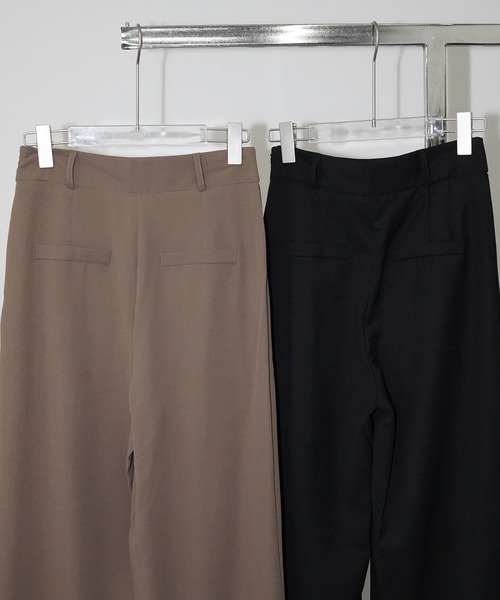 chuclla（チュクラ）の「フロントタックワイドパンツ chw26s122（スラックス・レディース・ブラック/ベージュ・S/M/L）」の21枚目の写真