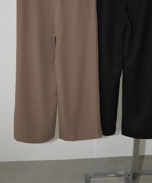 chuclla（チュクラ）の「フロントタックワイドパンツ chw26s122（スラックス・レディース・ブラック/ベージュ・S/M/L）」の22枚目の写真
