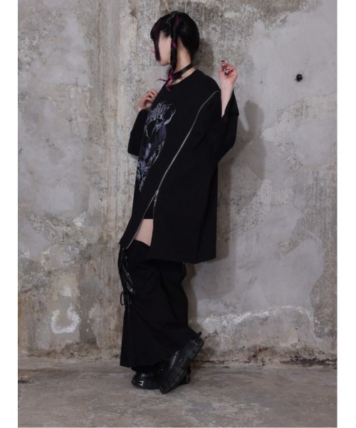 Amilige（アミリージュ）の「Devil bat Bear ZIP Tシャツ（Tシャツ/カットソー・レディース・ホワイト×パープル/ブラック×グレー/ブラック×ピンク/ブラック×パープル・FREE）」の7枚目の写真