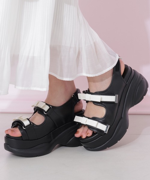 JILL by JILL STUART（ジルバイジルスチュアート）の「ダブルリボンサンダル（サンダル・レディース・ブラック/ホワイト・LARGE/MEDIUM/SMALL）」の11枚目の写真