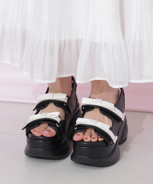 JILL by JILL STUART（ジルバイジルスチュアート）の「ダブルリボンサンダル（サンダル・レディース・ブラック/ホワイト・LARGE/MEDIUM/SMALL）」の16枚目の写真