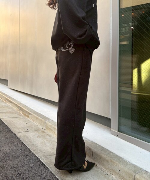 Another Branch olive des olive（アナザーブランチオリーブデオリーブ）の「【セットアップ対応】キラキラスエットパンツ（スウェットパンツ・レディース・ブラック/ネイビー/ピンク/トップグレー・FREE）」の10枚目の写真