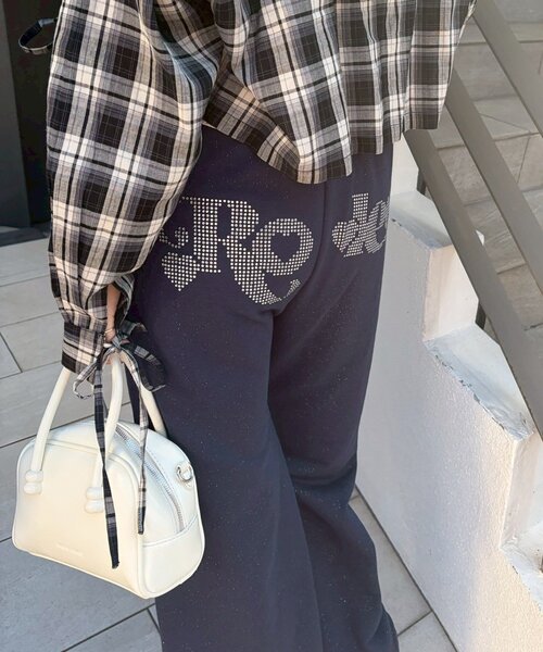 Another Branch olive des olive（アナザーブランチオリーブデオリーブ）の「【セットアップ対応】キラキラスエットパンツ（スウェットパンツ・レディース・ブラック/ネイビー/ピンク/トップグレー・FREE）」の21枚目の写真