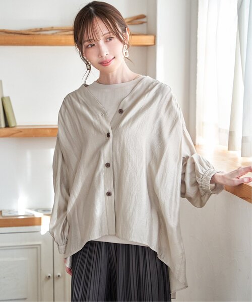 ikka(イッカ)の「V襟シャーディガン(シャツ/ブラウス・レディース・グレイッシュベージュ/ブラック・L/M)」の17枚目の写真