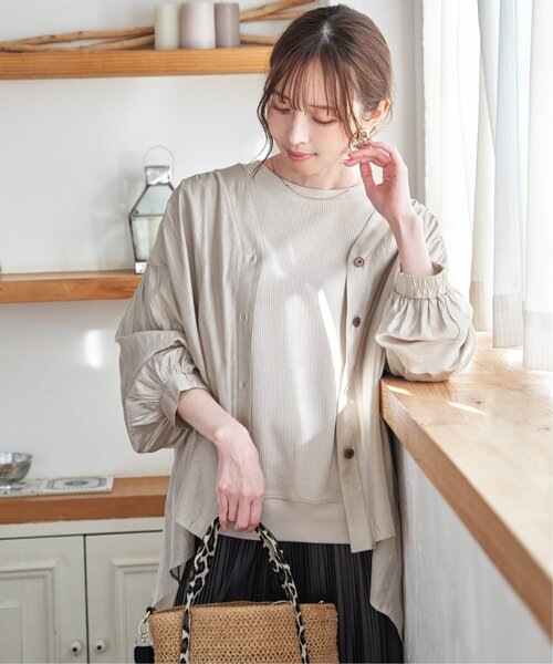 ikka(イッカ)の「V襟シャーディガン(シャツ/ブラウス・レディース・グレイッシュベージュ/ブラック・L/M)」の12枚目の写真