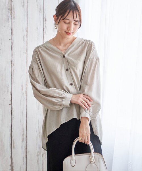 ikka(イッカ)の「V襟シャーディガン(シャツ/ブラウス・レディース・グレイッシュベージュ/ブラック・L/M)」の9枚目の写真