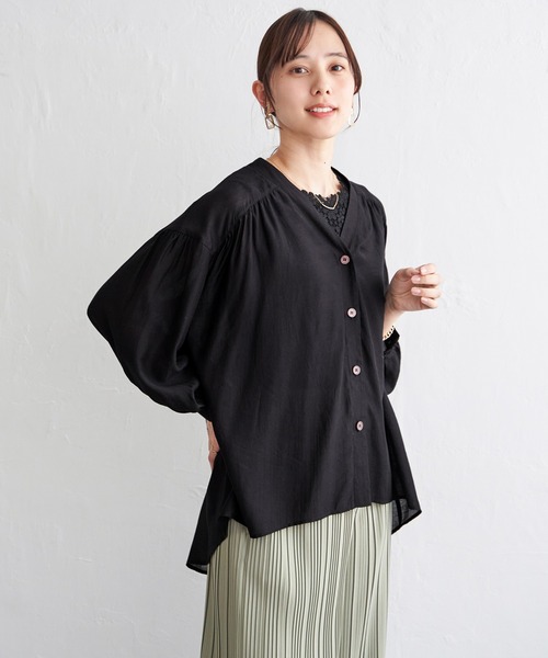 ikka(イッカ)の「V襟シャーディガン(シャツ/ブラウス・レディース・グレイッシュベージュ/ブラック・L/M)」の18枚目の写真