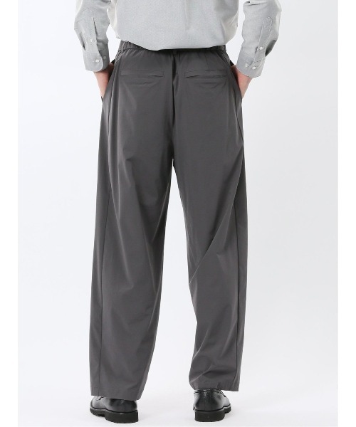 TAKA-Q（タカキュー）の「【ストレッチ ウォッシャブル 軽量 ポケッタブル】タカキュー ナチュラル ワッシャー ワンタック パンツ(セットアップ可能)（スラックス・メンズ・ブラック/ブラウン/グレー・MEDIUM/LARGE）」の19枚目の写真