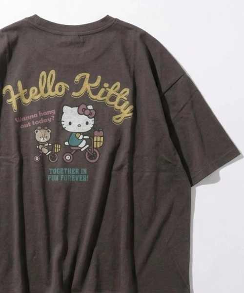 sanrio(サンリオ)の「2026SS sanrio/サンリオ オーバーサイズ ワンポイント刺繍 バックプリント リンガー半袖Tシャツ(Tシャツ/カットソー・レディース・イエロー/スミクロ/ホワイト/アッシュグレー/グレー系その他2/ピンク/ネイビー/ブラック系その他3/ブラック系その他/ピンク系その他/グレー系その他/グレー系その他3・L/M)」の3枚目の写真