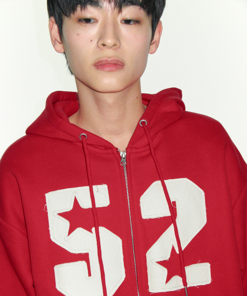 AMESWORLDWIDE(アメスワールドワイド)の「52 APPLIQUE HOODIE ZIP UP RED(パーカー・レディース・その他・LARGE/SMALL/MEDIUM)」の12枚目の写真