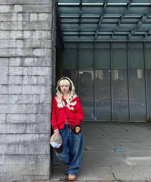 AMESWORLDWIDE(アメスワールドワイド)の「52 APPLIQUE HOODIE ZIP UP RED(パーカー・レディース・その他・LARGE/SMALL/MEDIUM)」の17枚目の写真