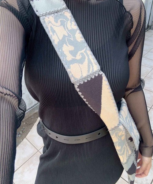 kotohayokozawa(コトハヨコザワ)の「【kotohayokozawa/コトハヨコザワ】SHEER RAGLAN DRESS/シアーリーガンドレス(ドレス・レディース・ブラウン/ブラック・2)」の3枚目の写真