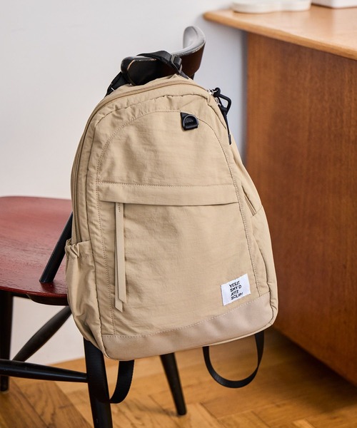 studio CLIP(スタディオクリップ)の「【軽量/13.5インチPC収納可】からだよろこぶリュック(バックパック/リュック・レディース・ブラック/カーキ・FREE)」の1枚目の写真