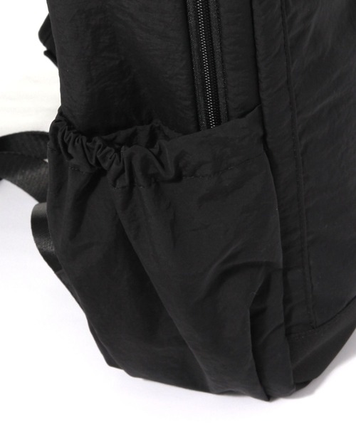 studio CLIP(スタディオクリップ)の「【軽量/13.5インチPC収納可】からだよろこぶリュック(バックパック/リュック・レディース・ブラック/カーキ・FREE)」の14枚目の写真