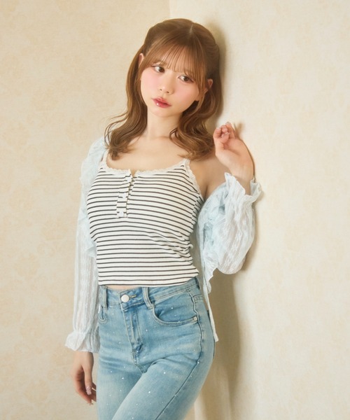 TITTY&CO.（ティティーアンドコー）の「シアーフリルカーディガン（カーディガン/ボレロ・レディース・イエロー/ブルー/アイボリー/ブラック/ピンク・FREE）」の10枚目の写真