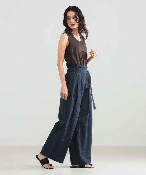 Demi-Luxe BEAMS(デミルクス ビームス)の「ハイウエスト 2タック パンツ(その他パンツ・レディース・ブラウン/ネイビー・36/38)」の3枚目の写真
