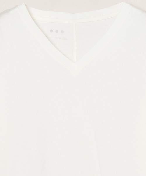 three dots(スリードッツ)の「スビン28 ジャージー VネックTシャツ(Tシャツ/カットソー・レディース・レモンイエロー/ネイビー/ホワイト系その他・SMALL)」の7枚目の写真