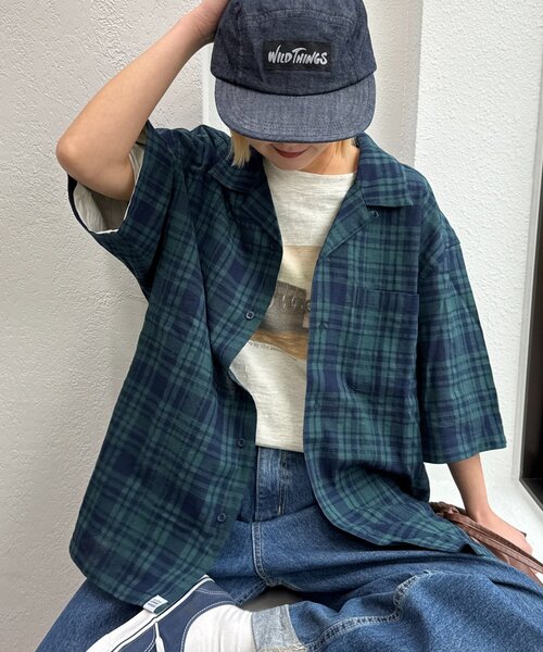 CIAOPANIC TYPY（チャオパニックティピー）の「【ユニセックス】パナマ織り/袖配色/クロス半袖チェックシャツ（シャツ/ブラウス・レディース・ベージュ/ミント/グリーン/ブルー・LARGE/MEDIUM）」の2枚目の写真