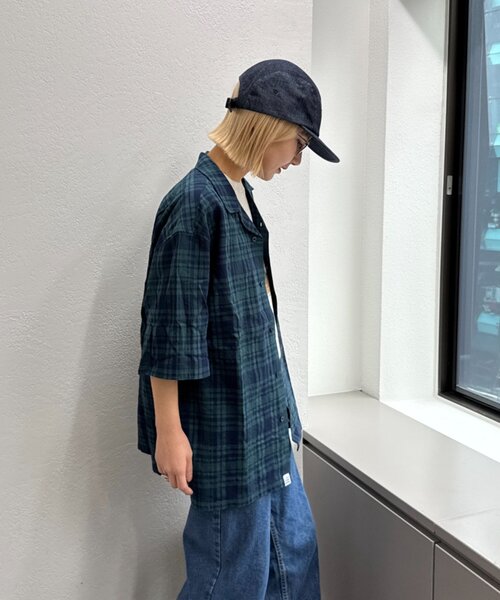 CIAOPANIC TYPY（チャオパニックティピー）の「【ユニセックス】パナマ織り/袖配色/クロス半袖チェックシャツ（シャツ/ブラウス・レディース・ベージュ/ミント/グリーン/ブルー・LARGE/MEDIUM）」の13枚目の写真