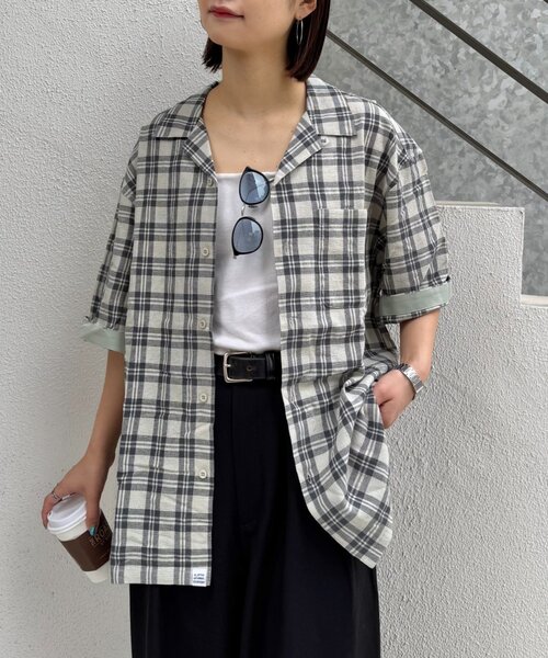 CIAOPANIC TYPY（チャオパニックティピー）の「【ユニセックス】パナマ織り/袖配色/クロス半袖チェックシャツ（シャツ/ブラウス・レディース・ベージュ/ミント/グリーン/ブルー・LARGE/MEDIUM）」の10枚目の写真