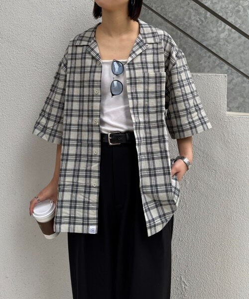 CIAOPANIC TYPY（チャオパニックティピー）の「【ユニセックス】パナマ織り/袖配色/クロス半袖チェックシャツ（シャツ/ブラウス・レディース・ベージュ/ミント/グリーン/ブルー・LARGE/MEDIUM）」の9枚目の写真