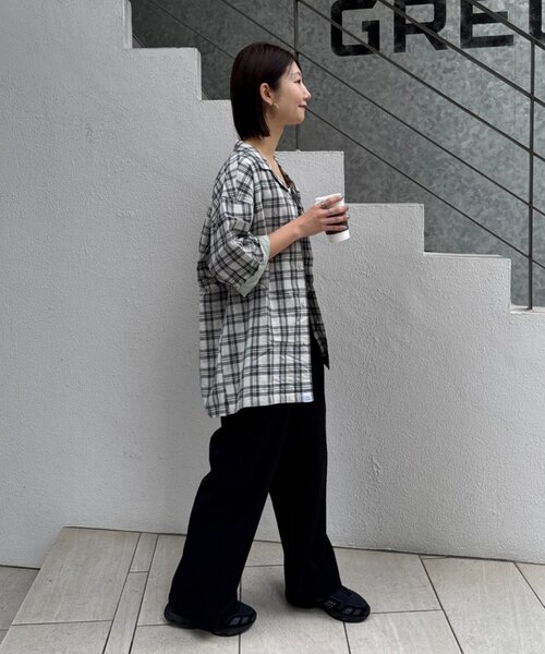 CIAOPANIC TYPY（チャオパニックティピー）の「【ユニセックス】パナマ織り/袖配色/クロス半袖チェックシャツ（シャツ/ブラウス・レディース・ベージュ/ミント/グリーン/ブルー・LARGE/MEDIUM）」の7枚目の写真