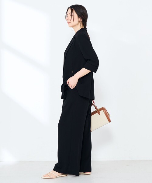 NOLLEY’S Sophi(ノーリーズソフィ)の「《セットアップ対応》ウォッシャブルエアリージョーゼットドレープライトジャケット(テーラードジャケット・レディース・ベージュ/ブラック・38/36/34)」の17枚目の写真