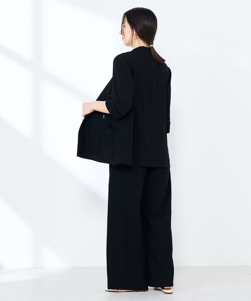 NOLLEY’S Sophi(ノーリーズソフィ)の「《セットアップ対応》ウォッシャブルエアリージョーゼットドレープライトジャケット(テーラードジャケット・レディース・ベージュ/ブラック・38/36/34)」の18枚目の写真