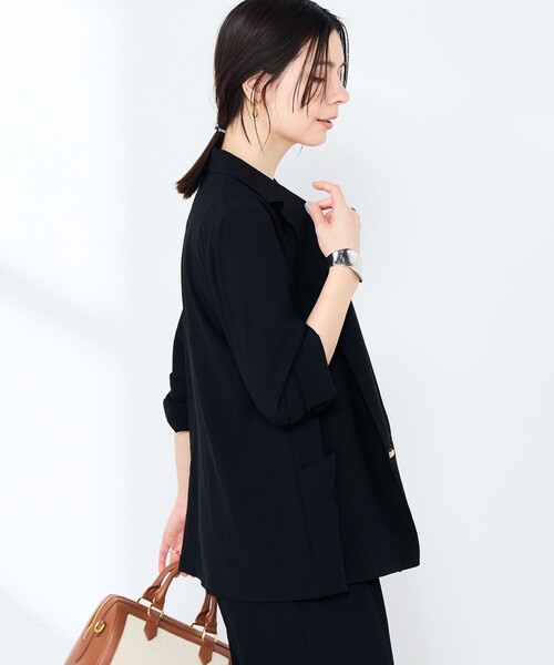 NOLLEY’S Sophi(ノーリーズソフィ)の「《セットアップ対応》ウォッシャブルエアリージョーゼットドレープライトジャケット(テーラードジャケット・レディース・ベージュ/ブラック・38/36/34)」の21枚目の写真