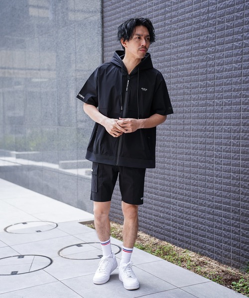 LUXE/R GOLF(ラグジュ ゴルフ)の「(RM)【LUXE/R GOLF】ストレッチ クロス ジップ パーカー 半袖 パーカ(パーカー・メンズ・ホワイト/ダークグレー/カーキ/ブラック・X-LARGE/LARGE/MEDIUM)」の14枚目の写真