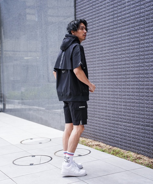 LUXE/R GOLF(ラグジュ ゴルフ)の「(RM)【LUXE/R GOLF】ストレッチ クロス ジップ パーカー 半袖 パーカ(パーカー・メンズ・ホワイト/ダークグレー/カーキ/ブラック・X-LARGE/LARGE/MEDIUM)」の20枚目の写真