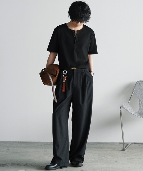 WYM LIDNM(ウィム バイ リドム)の「REFINED RIB STRETCH HENLEY TEE(Tシャツ/カットソー・メンズ・チャコール/オフホワイト/グレー/ブラック/ダークブラウン・XS/S/M/L/XL)」の15枚目の写真