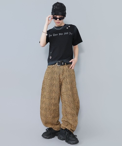 SPINNS(スピンズ)の「ヒョウ柄バルーンパンツ/レオパード柄/カーブシルエット/ユニセックス(その他パンツ・メンズ・ベージュ/チャコール・M/L)」の7枚目の写真