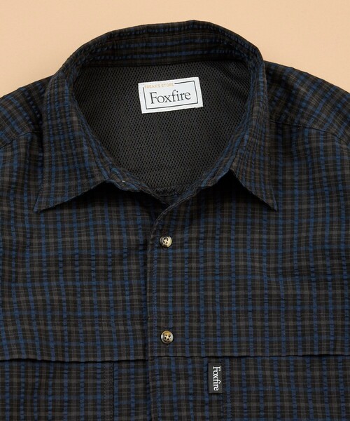 Foxfire（フォックスファイヤー）の「Foxfire/フォックスファイヤー 別注 フィッシングポケット ショートスリーブ シアサッカー スピンドル チェックシャツ（シャツ/ブラウス・メンズ・ベージュ/ブラック/チャコールグレー・LARGE/MEDIUM）」の6枚目の写真