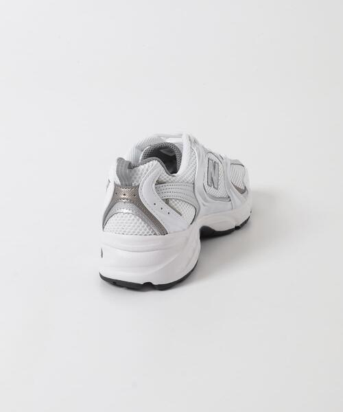 NEW BALANCE(ニューバランス)の「NEW BALANCE MR530(スニーカー・レディース・ホワイト・24/23.5/24.5)」の4枚目の写真