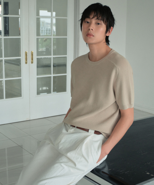 WEDNESDAY OASIS（ウェンズデーオアシス）の「ウォッシャブルエアリーレグランハーフニット_BEIGE(WC26KN48)（ニット/セーター・メンズ・Beige・MEDIUM/LARGE/X-LARGE）」の2枚目の写真