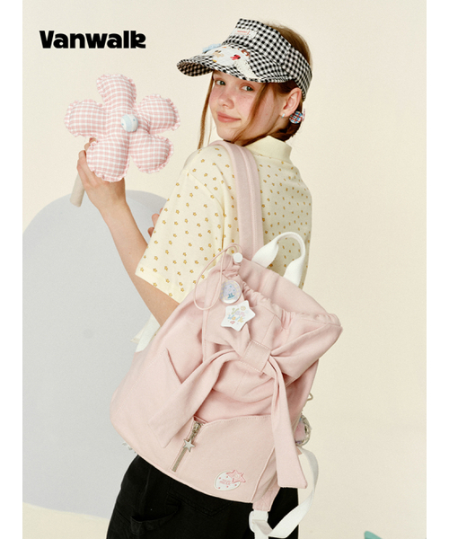VANWALK（バンウォーク）の「Hood Backpack [Pink]（バックパック/リュック・レディース・ピンク・FREE）」の2枚目の写真