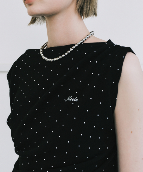 NICK&NICOLE(ニックアンドニコール)の「DOT SHIRRING DRAPE SLEEVELESS TOP_BLACK(Tシャツ/カットソー・レディース・その他・FREE)」の2枚目の写真
