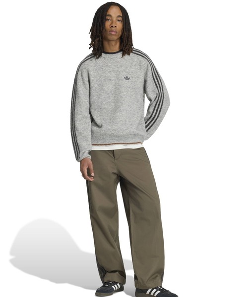 adidas（アディダス）の「adidas 3 STRIPES FLUFFY KNIT CREW / アディダス 3 ストライプス フラッフィー ニット クルー（ニット/セーター・メンズ・ヘザーグレー・S/M/L/XL/XXL）」の9枚目の写真