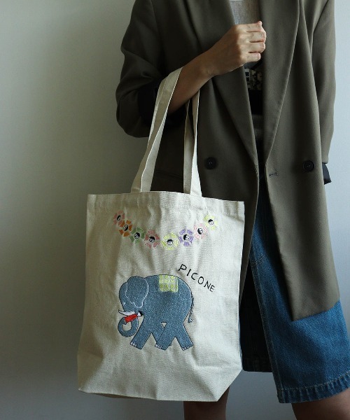 CASA PICONE(カーサピッコーネ)の「刺繍トートバッグ(トートバッグ・レディース・ライトブルー/ブルー/ブラック・FREE)」の9枚目の写真