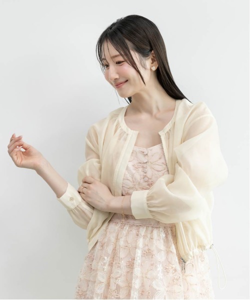 RANDA(ランダ)の「ラウンドネックシアーブルゾン(ブルゾン・レディース・ピンク/アイボリー・FREE)」の8枚目の写真