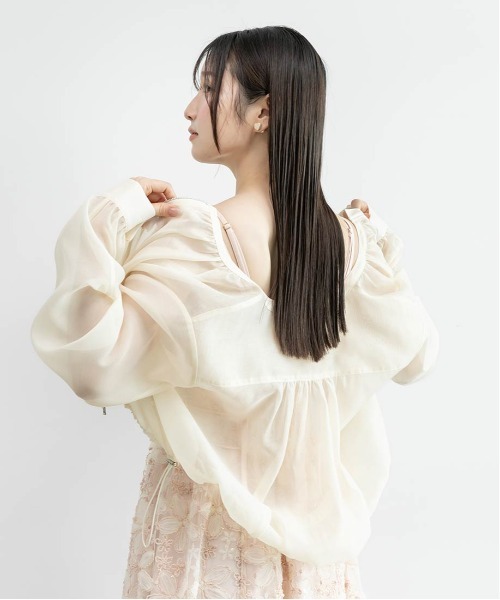RANDA(ランダ)の「ラウンドネックシアーブルゾン(ブルゾン・レディース・ピンク/アイボリー・FREE)」の9枚目の写真